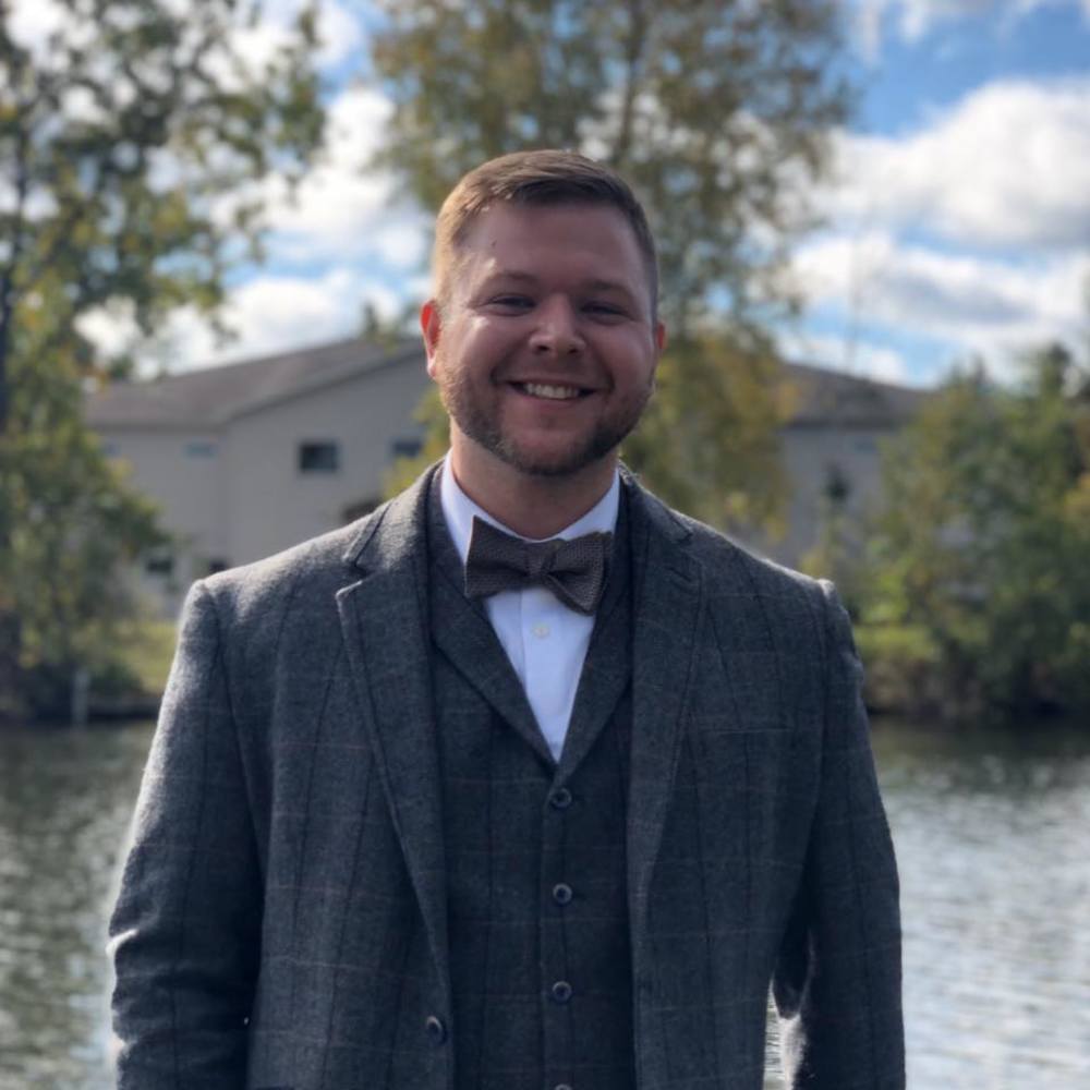 Meet your Posher, Connor